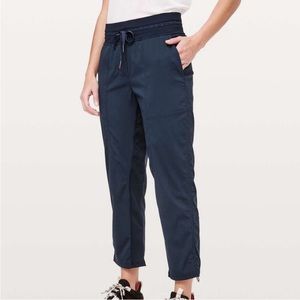 Lululemon dance studio crop black size 8